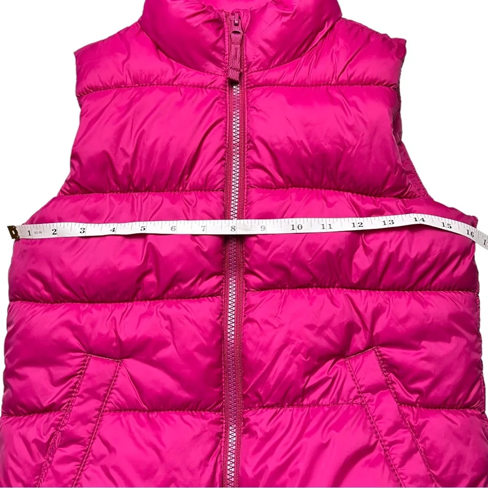 Old Navy Girls Pink Puffer Vests Size 10-12 Large